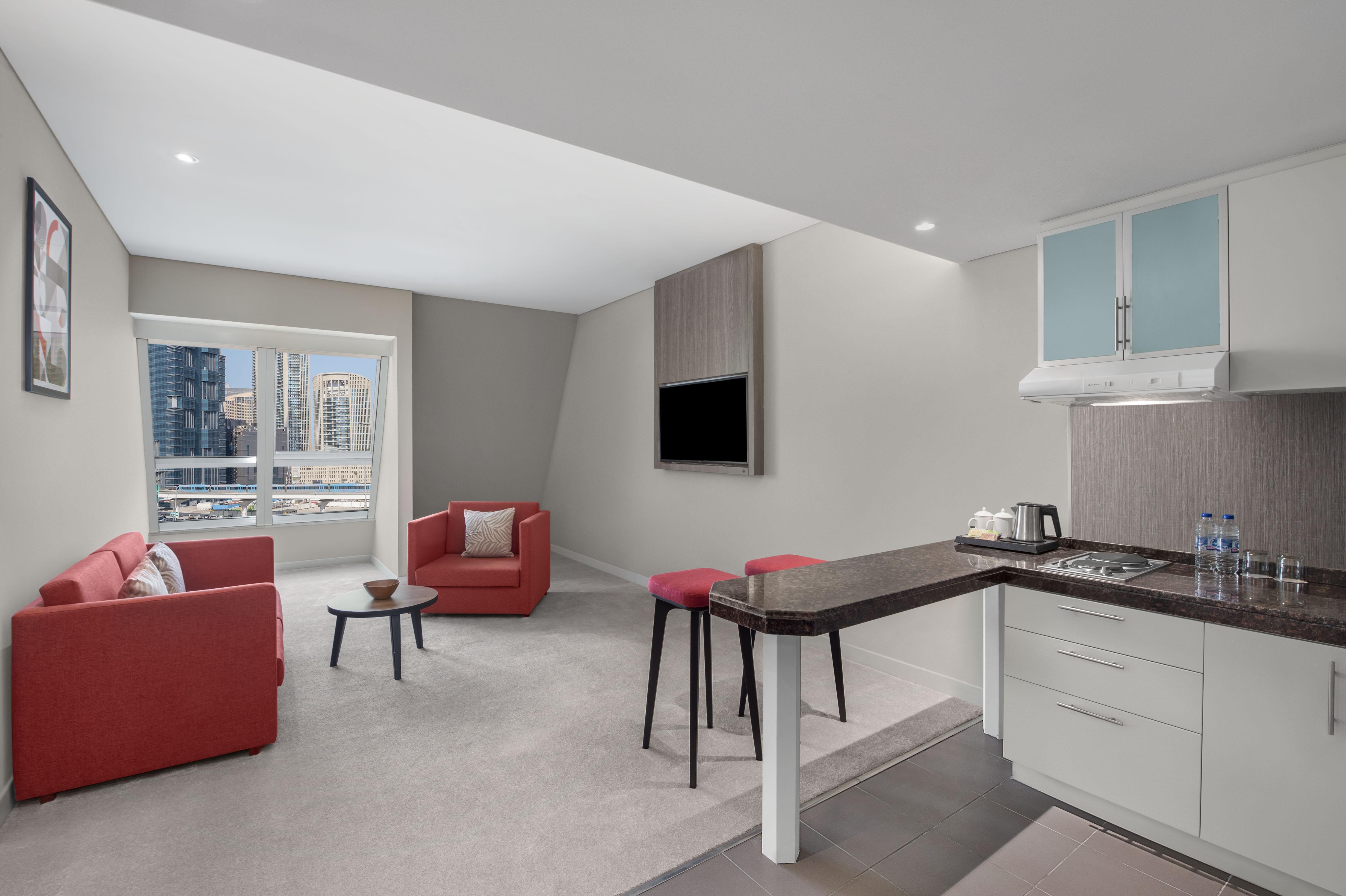 דובאי Leva Hotel Mazaya Centre מראה חיצוני תמונה