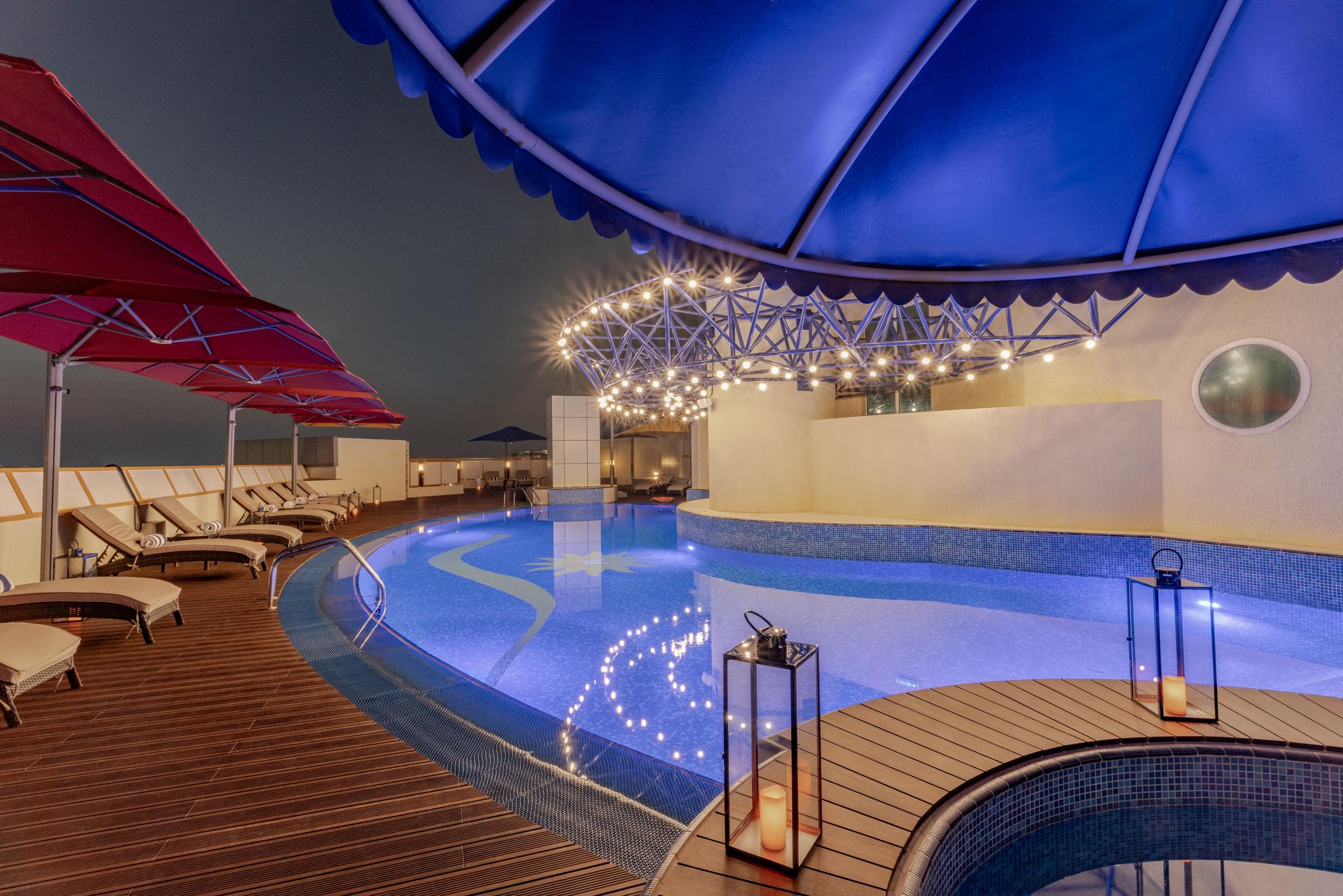 דובאי Leva Hotel Mazaya Centre מראה חיצוני תמונה